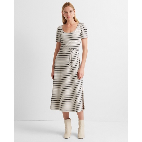 Club Monaco Dresses & Skirts - NWT Club Monaco Scoop Neck Dress